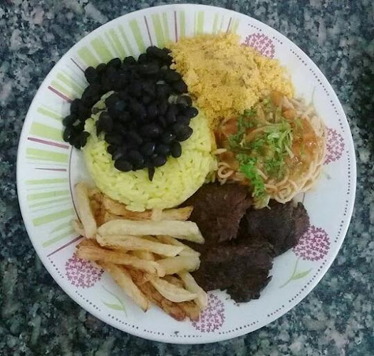 Leninha pastelaria e marmitex - Araranguá