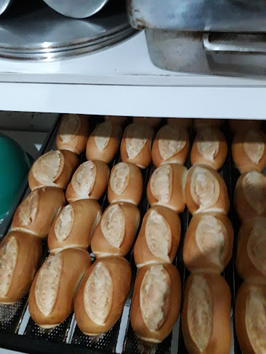 Opinii despre Padaria E Mercearia Trigo & Mel în Contagem - Gastronomia e hotelaria