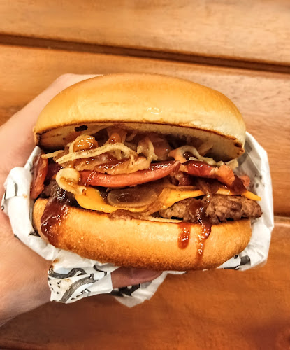 Dhyone's Burger - Hamburgueria e Açaí - Gastronomia e hotelaria