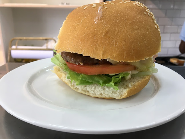 Opinii despre Tradicionale: Café & Panificadora în Curitiba - Gastronomia e hotelaria