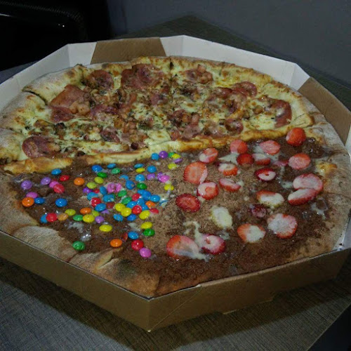 Opinii despre Pizzaria Dom Fornetto în Cianorte - Gastronomia e hotelaria