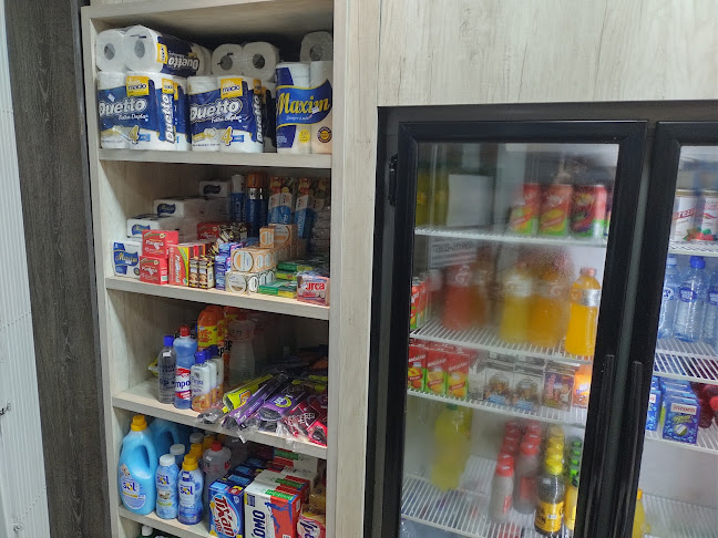 Av. Eng. Max de Souza, 1468 - Coqueiros, Florianópolis - SC, 88080-000