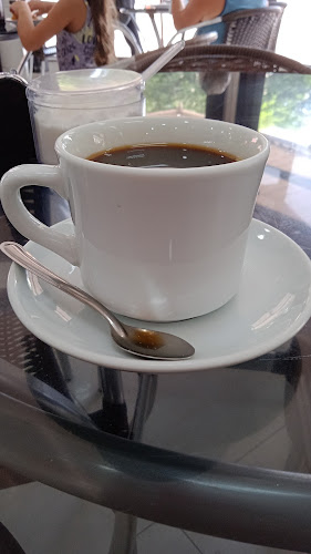 Av. Londrina, 3695 - Zona II, Umuarama - PR, 87502-250