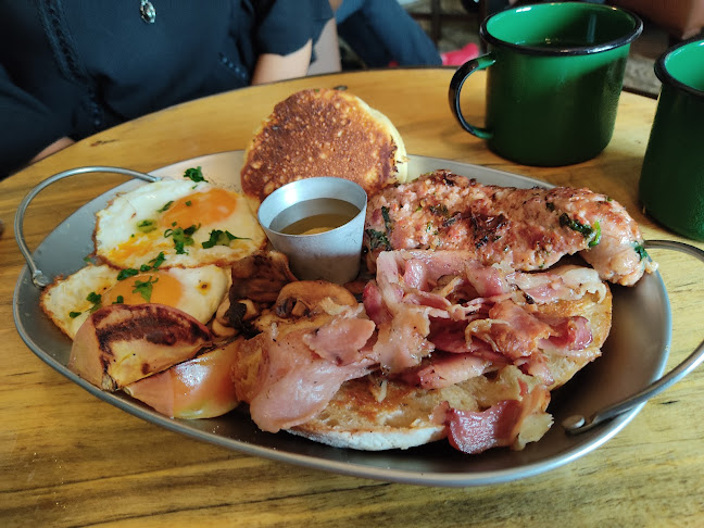 Brendan House - Gastronomia e hotelaria