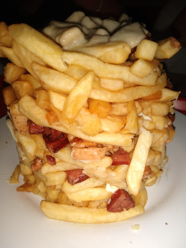 Av. São Miguel, 555 - sala 25 - Centro, Dois Irmãos - RS, 93950-000, Brasil