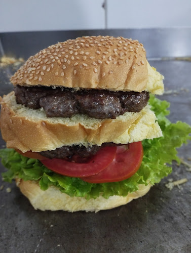 Hamburgão do Marcelo - Gastronomia e hotelaria