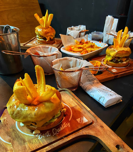 Hamburgueria Licca Burguer | Hambúrguer Artesanal | Delivery e Presencial - São Gonçalo