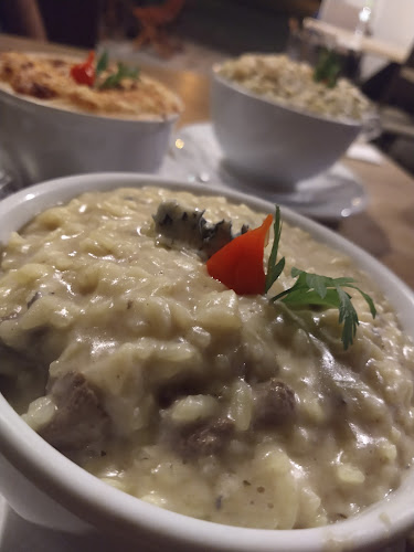 Opinii despre Cumbuca Risotos e Escondidinhos în Uberaba - Gastronomia e hotelaria