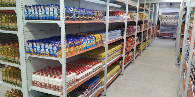 Armazém da Família - Fazendinha - Gastronomia e hotelaria