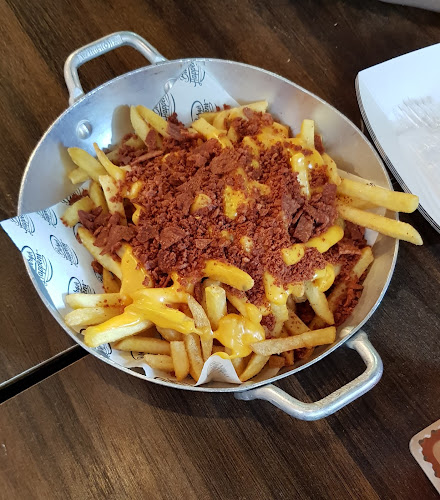 Opinii despre Burger Happens în São Paulo - Gastronomia e hotelaria