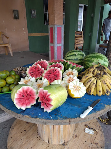 Opinii despre A&T Lanchonete E Restaurante în Sertânia - Gastronomia e hotelaria