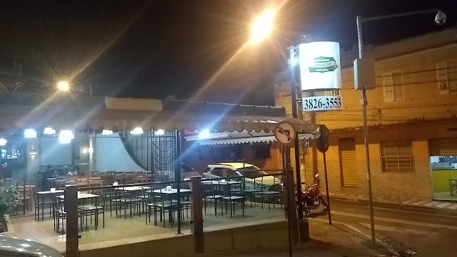 R. Benedito Valadares, 48 - Dos Ipês, Lavras - MG, 37200-000, Brasil