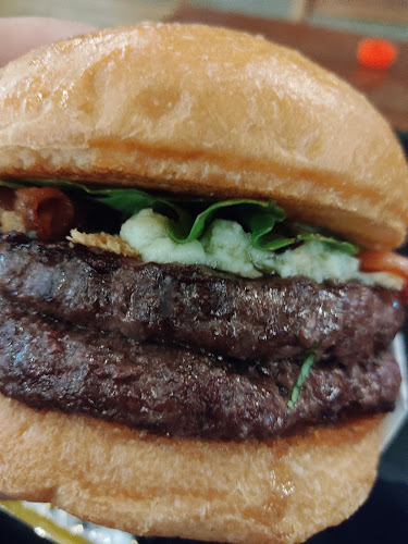 Opinii despre Rober's Burger în Santa Terezinha de Itaipu - Gastronomia e hotelaria