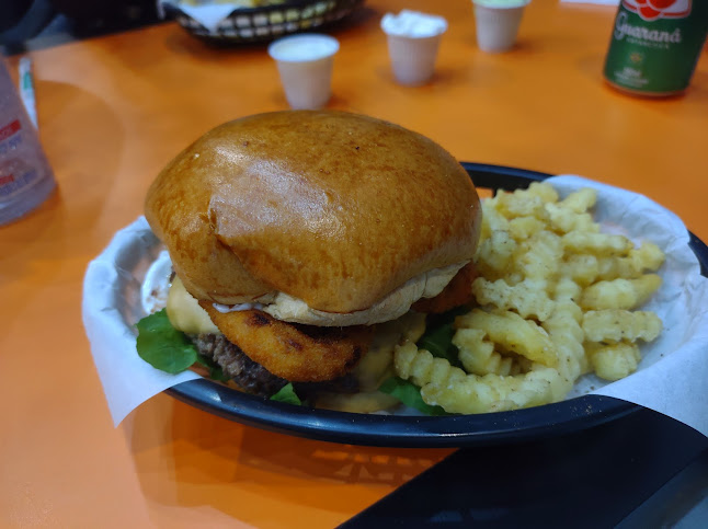 Prison Burger - Gastronomia e hotelaria