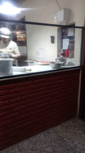 Opinii despre Pizzaria Tia Piquita în Barbacena - Gastronomia e hotelaria