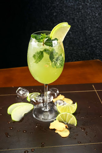 Ticiana Werner Restaurante & Wine Bar