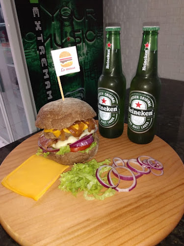 Opinii despre La Encasa Burguer în Franca - Gastronomia e hotelaria