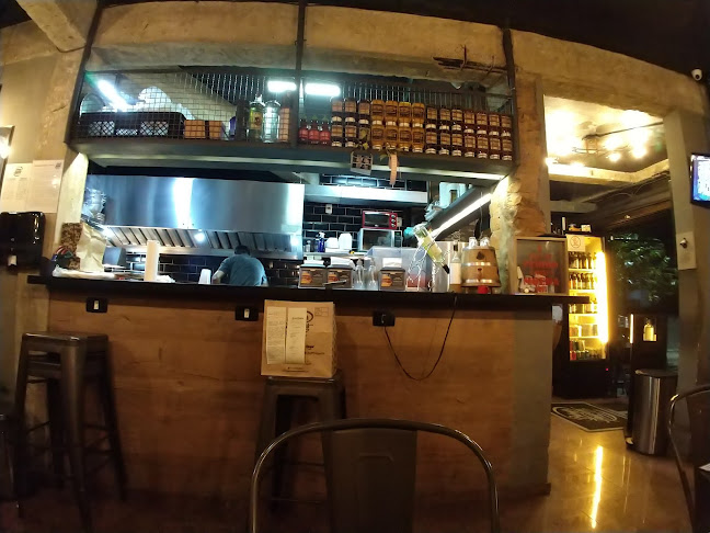 R. Alcindo Guanabara, 27 - Jardim da Gloria, São Paulo - SP, 01546-020