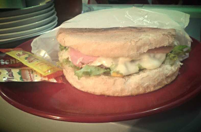 Opinii despre Clementino Café în Estância Velha - Gastronomia e hotelaria