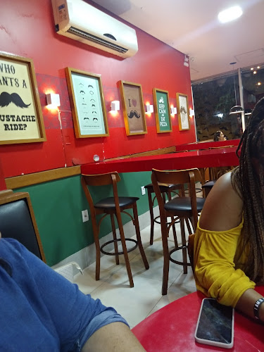 R. Rio de Janeiro, 1270 - Lourdes, Belo Horizonte - MG, 30160-042, Brasil