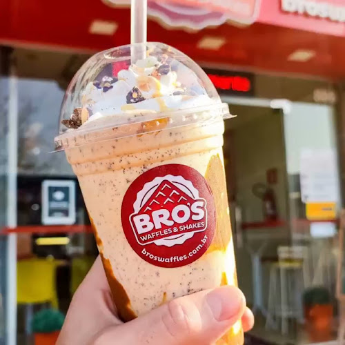 Bros Waffles & Shakes - Gastronomia e hotelaria