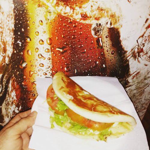 Opinii despre Tropical Lanches e Sorvetes în Fortaleza - Gastronomia e hotelaria