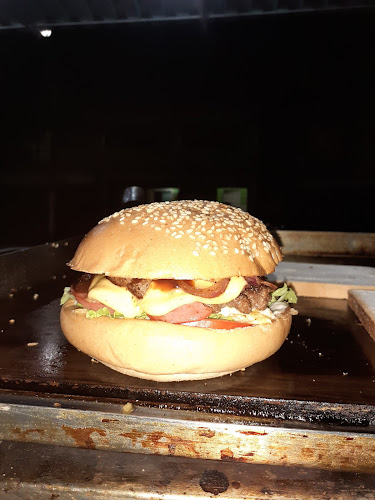 Opinii despre Fest-Food - Restaurante e Hamburgueria în Portel - Gastronomia e hotelaria