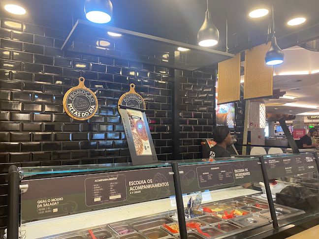 Pizza Makers - Shopping Bourbon