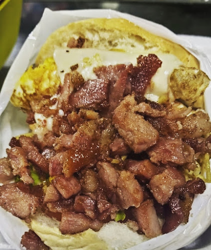 Praça Clarindo Casemiro Silva, 206 - loja 4 - Nossa Sra. do Carmo, Sete Lagoas - MG, 35700-417