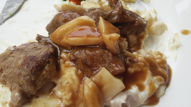 Matos Restaurante - R. Trinta e Três, 58 - Vila Santa Cecília, Volta Redonda - RJ, 27260-010, Brasil