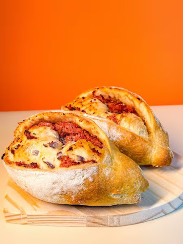 Av. Paulo VI, 986 - Pituba, Salvador - BA, 41810-001