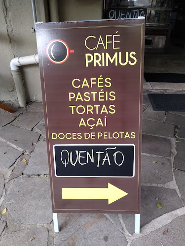 Rua Eça de Queiroz, 16-A - Petrópolis, Porto Alegre - RS, 90670-020