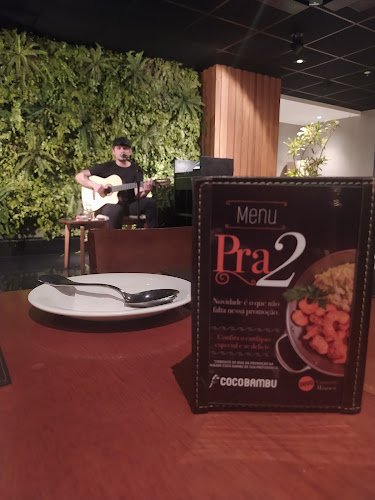 Coco Bambu Florianópolis: Restaurante, Peixe, Camarão, Carnes, Lagosta, Salada - Florianópolis