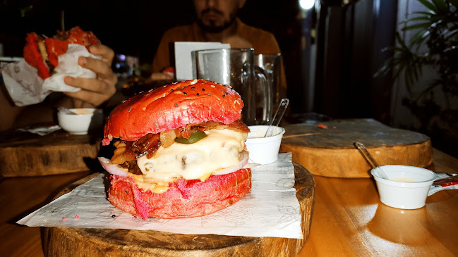 Opinii despre Pig's Burgers în Três Lagoas - Gastronomia e hotelaria