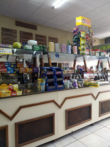 Av. Protásio Alves, 2522 - Petrópolis, Porto Alegre - RS, 90410-006, Brasil