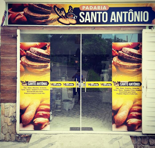 Padaria Santo Antonio.
