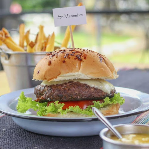 Opinii despre Sr. Duíche Hamburgueria Brasileira în Itatiaia - Gastronomia e hotelaria