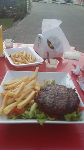 Comentarii opinii despre Soberano's Burger Dois Vizinhos