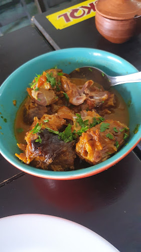 Av. Iolanda Fonseca, 100 - Jurema, Vitória da Conquista - BA, 45023-030, Brasil