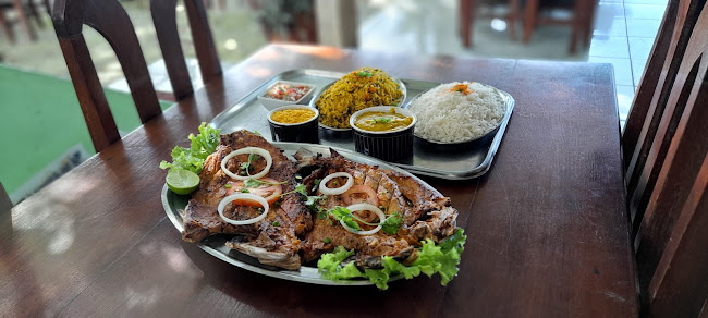 Restaurante Tia Mundoca - Raposa