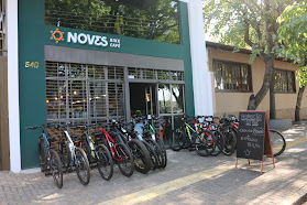 Noves Bike Café