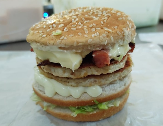 Ex Burguer Paulista - Gastronomia e hotelaria