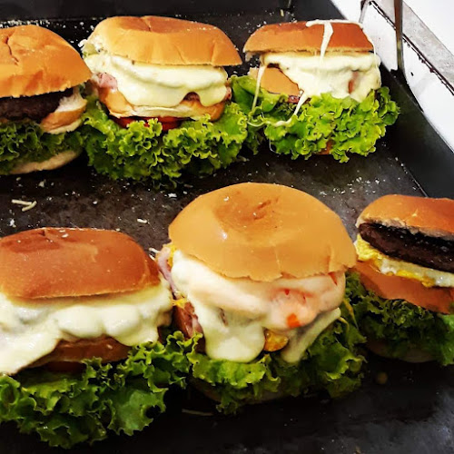 Hamburgão do Marcelo - Gastronomia e hotelaria