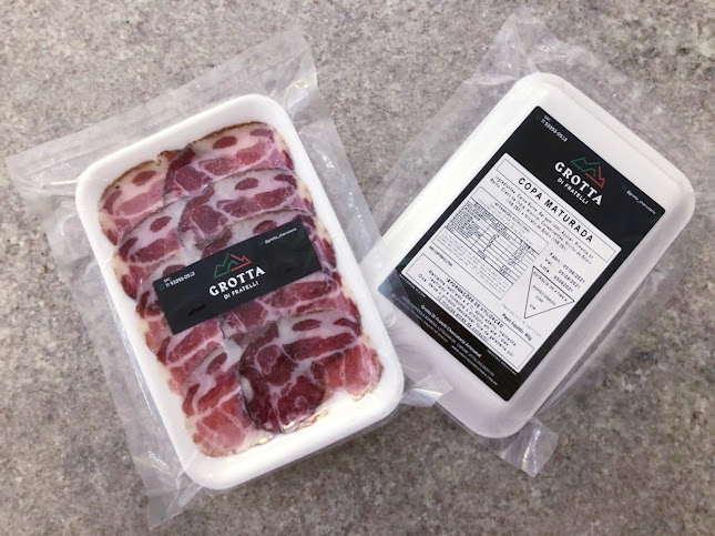 GROTTA Charcutaria Artesanal & Bar Gastronômico - Gastronomia e hotelaria