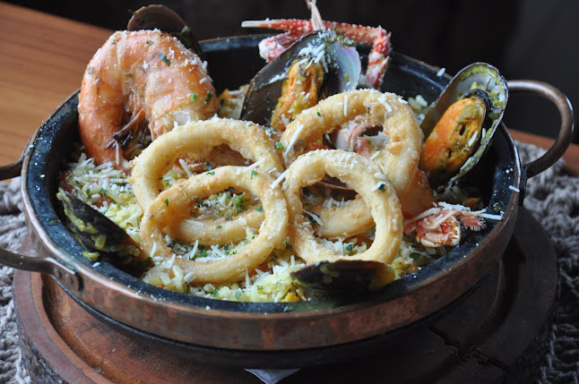 Casarao Adega Restô - Porto Seguro