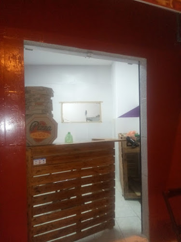 CASTELO DA PIZZA - Gastronomia e hotelaria