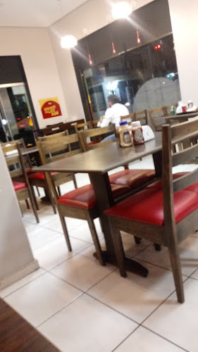 Soberano's Burger Dois Vizinhos - Gastronomia e hotelaria