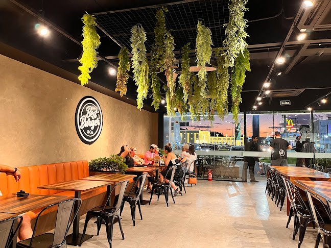 Best Burger & Co. Brusque - Gastronomia e hotelaria