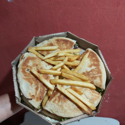 Opinii despre Sabor Intenso Hamburgueria e Pizzaria în Acaraú - Gastronomia e hotelaria