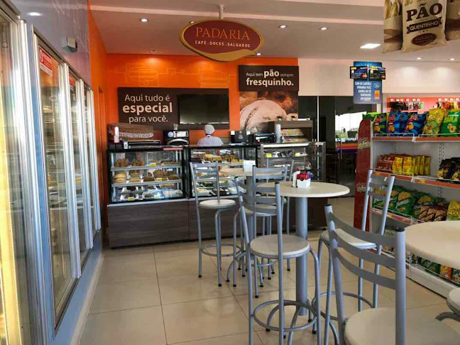 Opinii despre Conveniência e Restaurante AmPM - União în Pimenta Bueno - Gastronomia e hotelaria